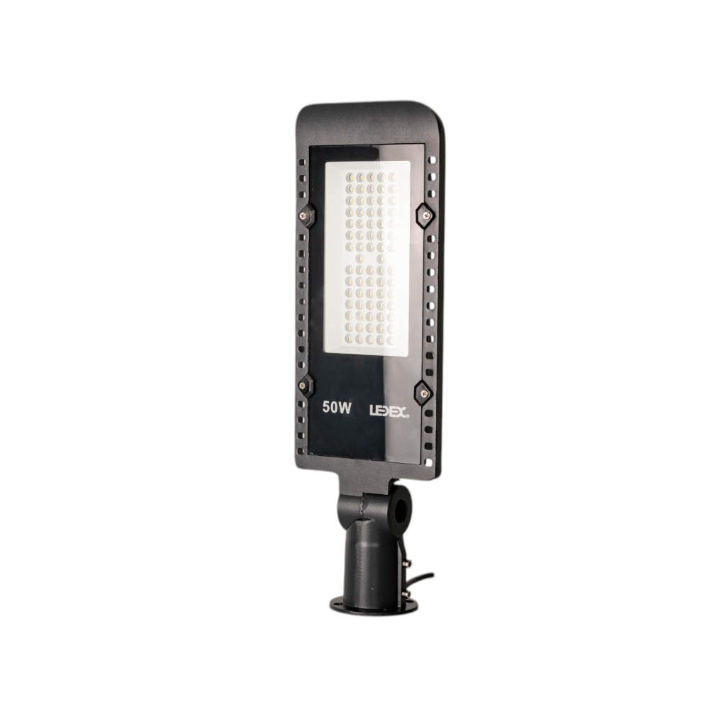 Luminaria LED Euro 50W 4000K IP65 con fotosensor