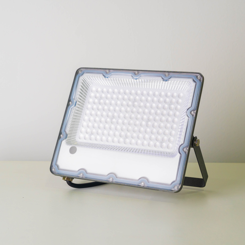 Proyector LED RGB con control 50W FP>0.9 IK08 IP65