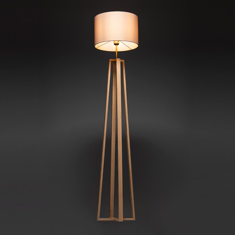 Lámpara de pedestal E27 Ryan base madera pantalla tela 160cm