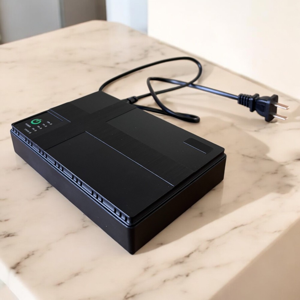 Mini UPS para router con 6 horas de respaldo