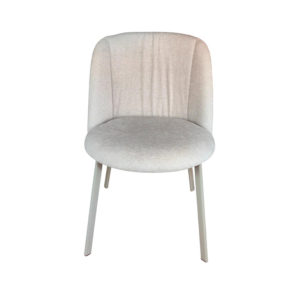Silla de comedor sin brazos de tela color beige
